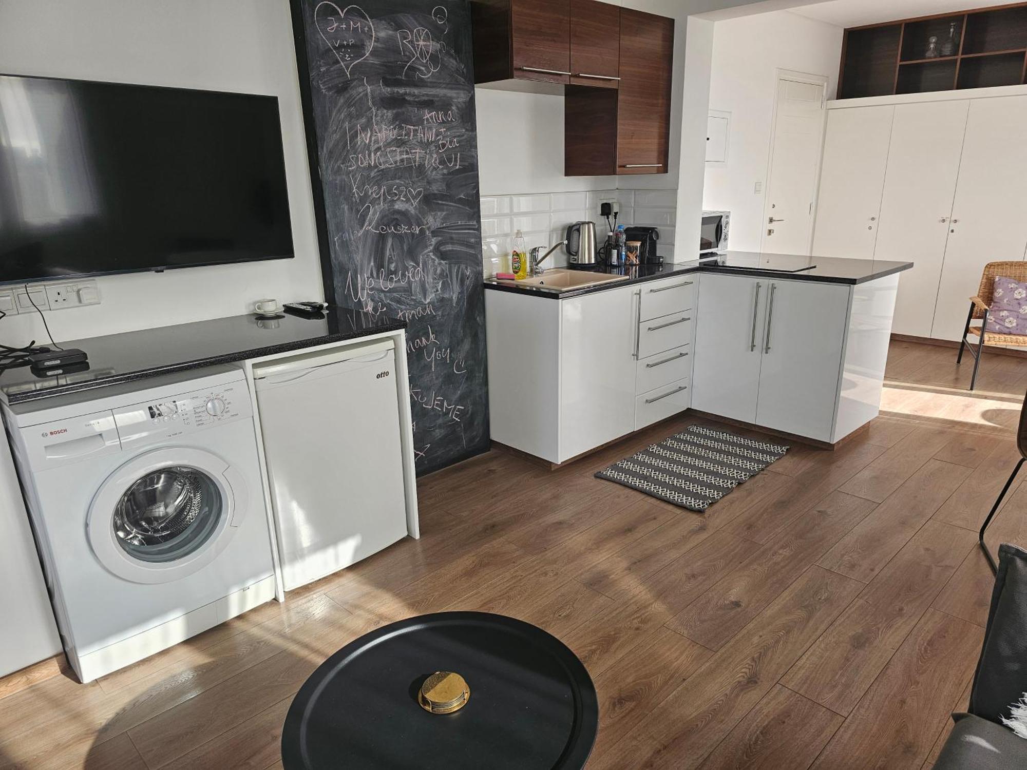 City Center Apartments Пафос Экстерьер фото